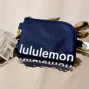 NWT LULULEMON Clippable Card Pouch Cobalt blue